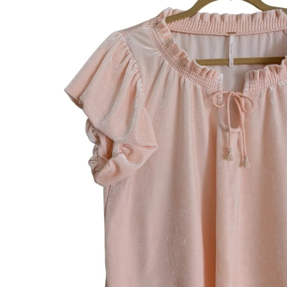 Free People Coquette Boho Chic Peach Pink Peasant Puff Sleeve Velvet Blouse